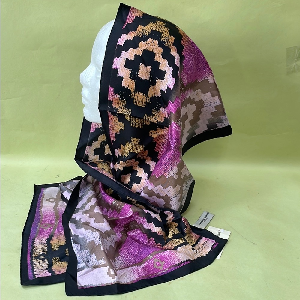 New vintage multicolored Adrienne Landau scarf